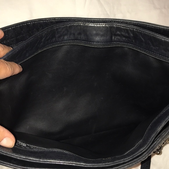 COPY - COPY - BALLY Stunning Calf skin shoulder t… - Picture 6 of 13